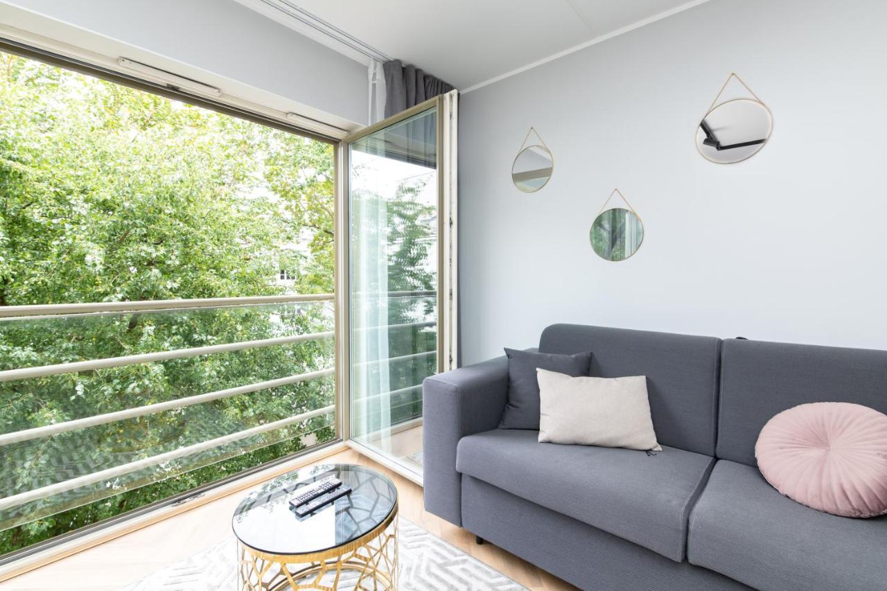 Central Rosi Art Deco Apartment With Parking Tallin Exterior foto
